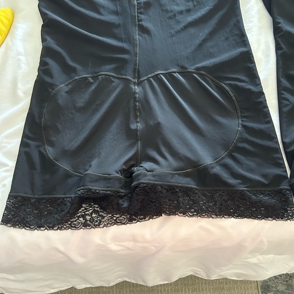 2/$38 TOP MELON COLLECTION BODY SHAPERS - Picture 8 of 8